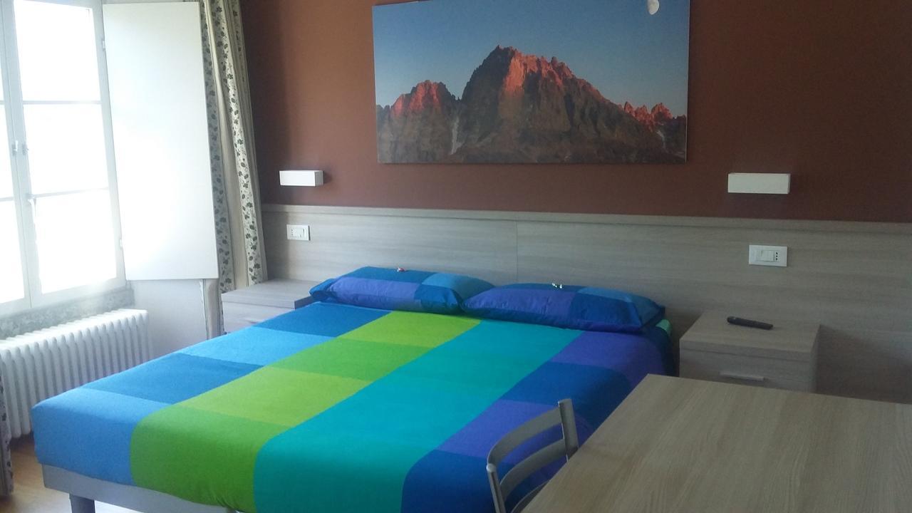 Bed and Breakfast La Vecchia Scuola à Villa d'Allegno Extérieur photo